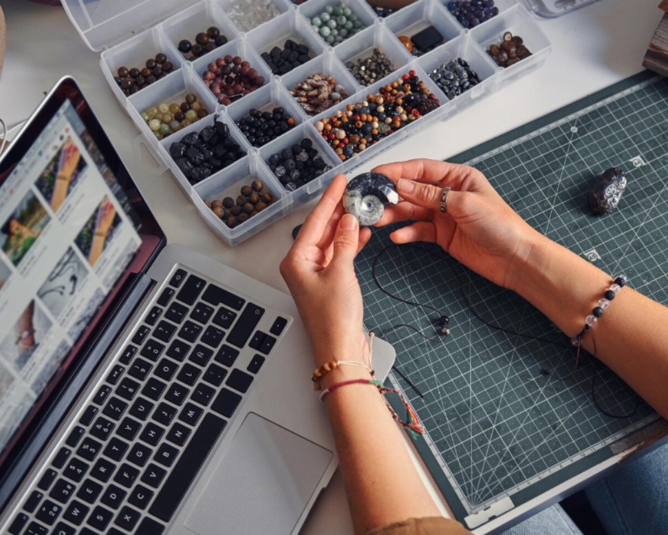 Why Raena Stones Jewelry Is Worth Buying