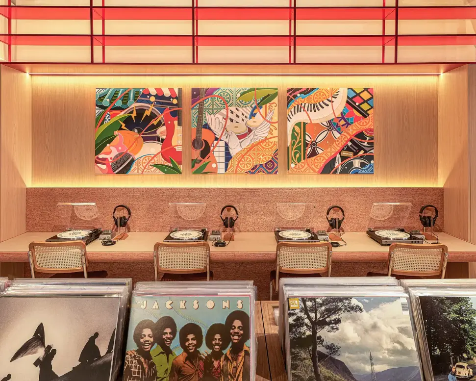 My Visit to Singapore’s Ultimate Swee Lee Clarke Quay Music Hangout